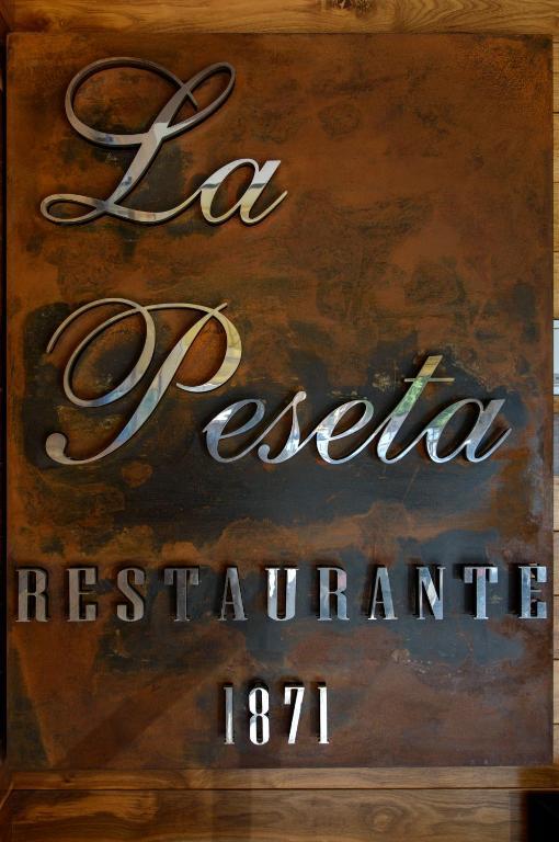 Hotel Restaurante La Peseta Асторга Екстер'єр фото